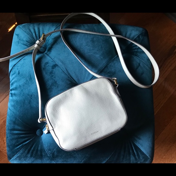 Mint green fossil purse - Picture 1 of 8